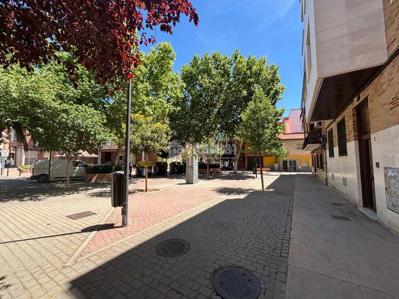 Foto 9c71dfad-e793-40c2-8b6e-886e75bafe42. Local comercial a San Isidro Getafe