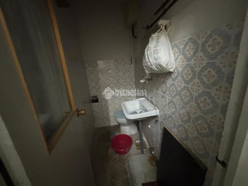 Foto bcd5112e-3016-4446-a556-840e623c51ff. Local comercial a San Isidro Getafe