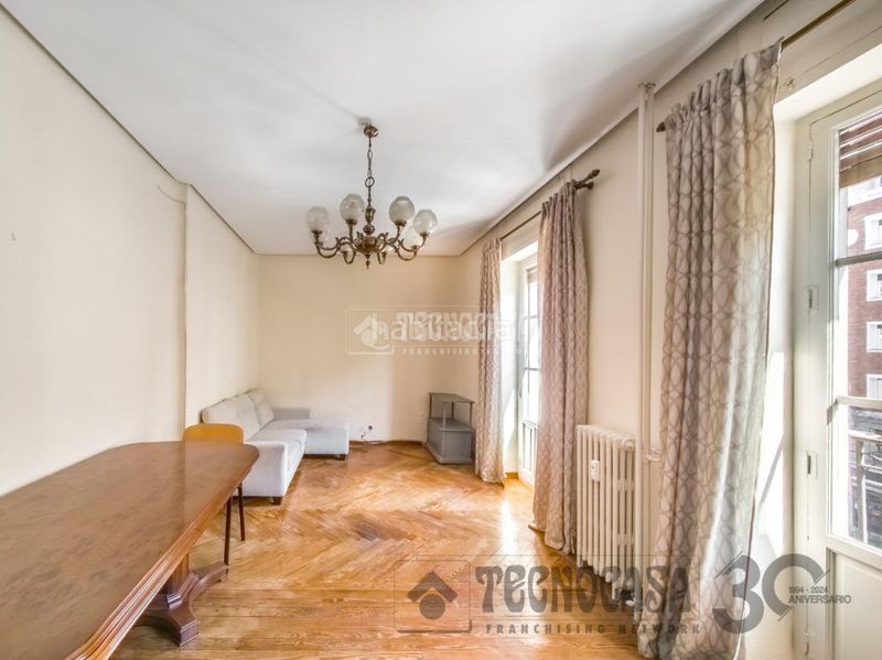 Foto f1859425-bc5f-49d7-b95d-ef103bda1b13. Pis amb calefacció a Ríos Rosas-Nuevos Ministerios Madrid