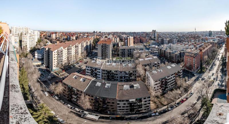 Foto e1e36a34-a4dc-4092-a579-6b8cf2787574. Parking coche boxplaza de garaje en venta en San Pascual Madrid