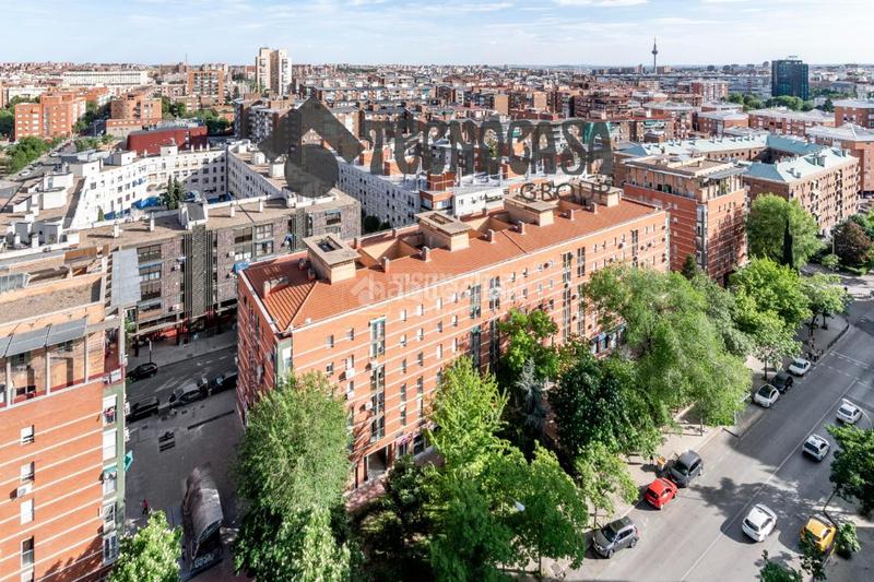 Foto 9b6a2e29-7019-481c-acf6-e174cfa1b567. Parking coche boxplaza de garaje en venta en San Pascual Madrid