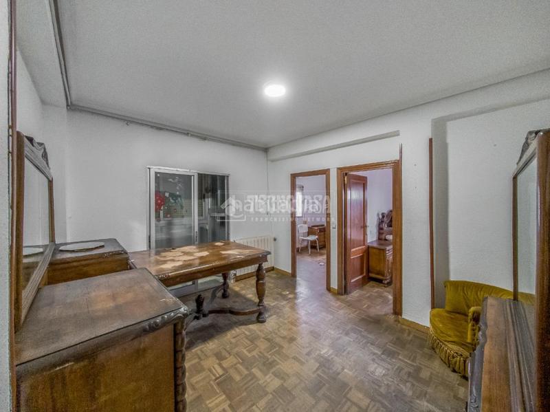 Foto d742b149-88b0-4c33-ba30-6b04f07f9cce. Pis amb calefacció a San Pascual Madrid