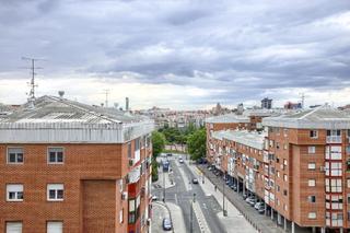 Aparcament cotxe a San Pascual. Boxplaza de garaje en venta en madrid