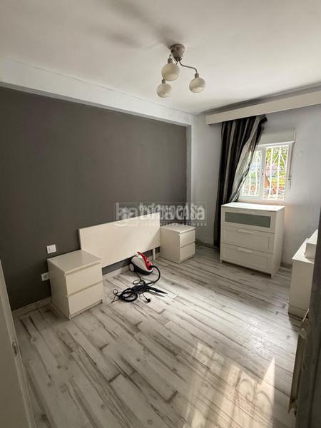 Foto 42ea3f4b-68f6-4598-ab84-ddc1ef1eaf8c. Piso  en venta en San Pascual Madrid