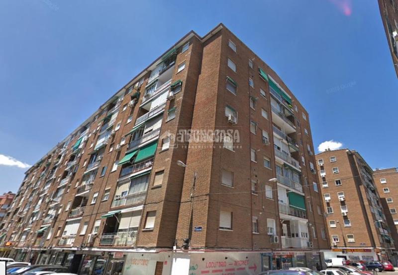 Foto aff9372d-ec57-4f78-a272-a89c573069a4. Loft piso en venta en San Pascual Madrid