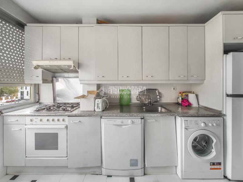 Foto 344f898a-ddac-492c-b1b8-d6ca39700568. Appartamento con riscaldamento in San Pascual Madrid