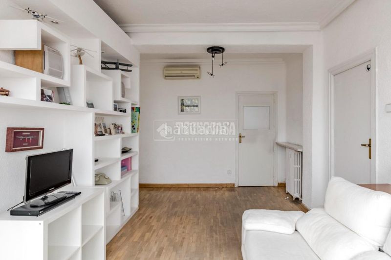 Foto 97c3b546-203c-426d-a1f1-befcbee41ecf. Piso  en venta en Concepción Madrid
