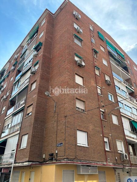 Foto 8000abf9-9aa8-4d6e-98f5-7e4c1b9495a3. Estudi a San Pascual Madrid