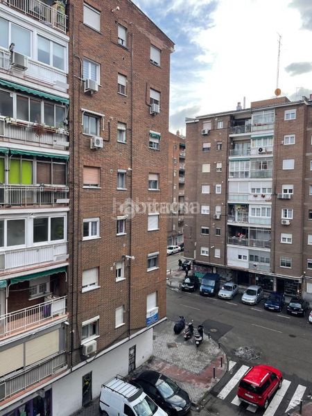 Foto 9d713451-9a91-4c33-bbeb-9fe906381ba1. Estudi a San Pascual Madrid