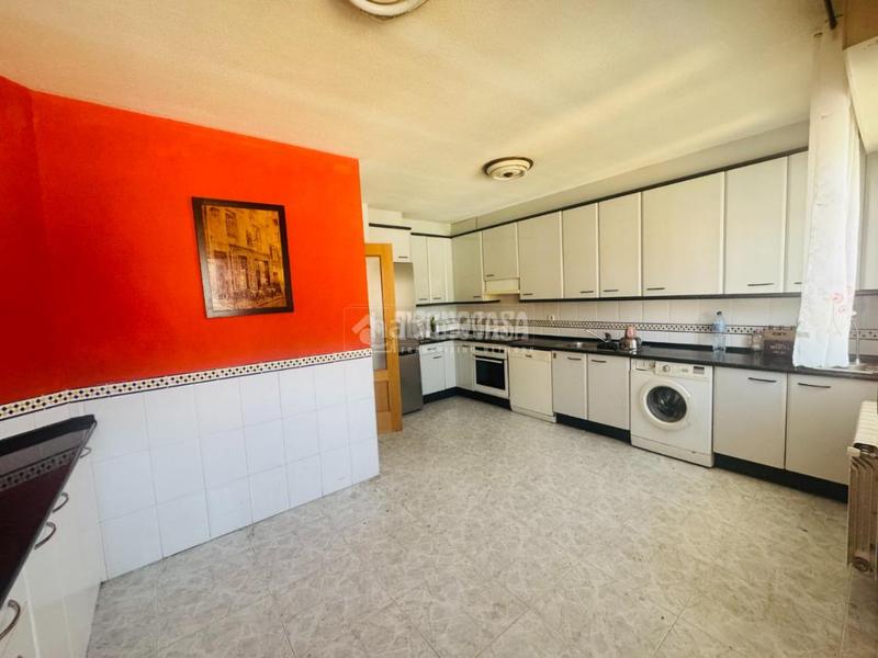 Foto 89da5a5e-1924-4825-aff8-e1e7a05d9087. Casa pareada casa en venta en El Pijorro Navalcarnero