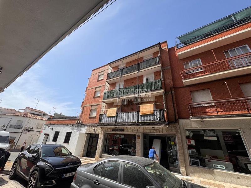 Foto fe75ff3c-dedf-410c-b4c9-1d0df4ad2e14. Piso  en venta en Centro Navalcarnero