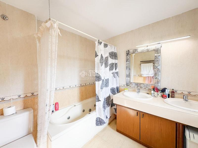 Foto 589daa18-6080-464d-891b-7ebeb9679be2. Casa aparellada amb calefacció aparcament a El Pijorro Navalcarnero