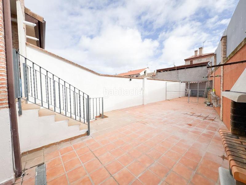 Foto 5e3a8cf7-3ccf-423f-8456-a836328d2456. Casa aparellada amb calefacció aparcament a El Pijorro Navalcarnero