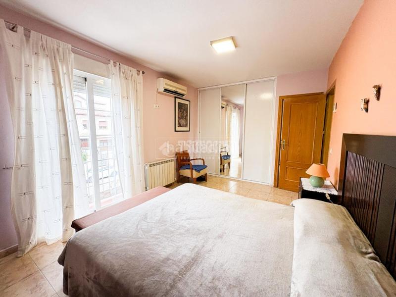 Foto 9ee81e17-7d79-4d68-a960-d7d3fe342d72. Maison jumelée avec chauffage parking dans Covadonga - Los Manzanos Navalcarnero