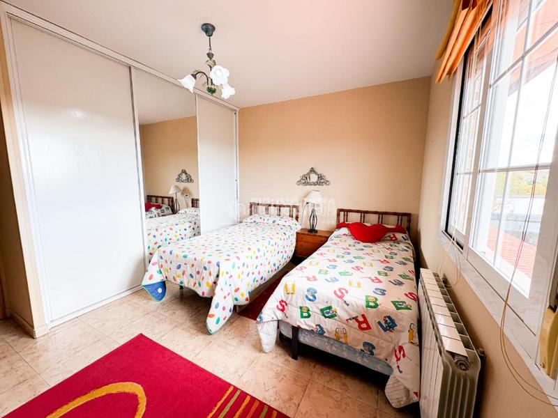 Foto e6b02196-f930-44ee-b2f6-b14207c14dfc. Maison jumelée avec chauffage parking dans Covadonga - Los Manzanos Navalcarnero