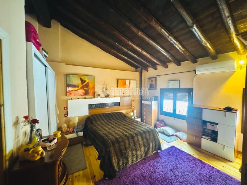 Foto d95a72ea-d25e-4ff9-b5d8-669b9f9684ce. Casa pareada casa en venta en Centro Navalcarnero