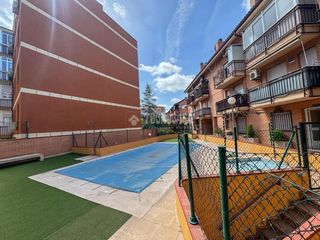 Pis a Centro. Piso en venta en navalcarnero