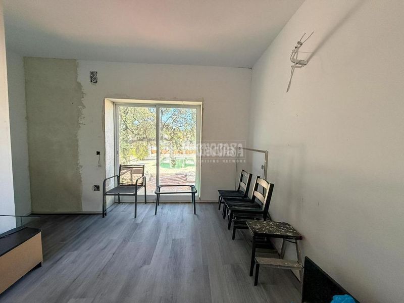 Foto eb2a6ae6-3d6f-4efe-ac08-e06f61dbbdc0. Casa amb piscina a Villa del Prado