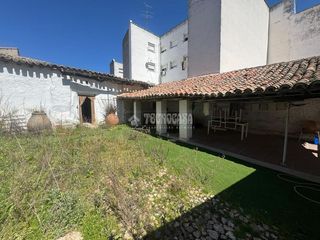 Haus in Centro. Casa en venta en navalcarnero