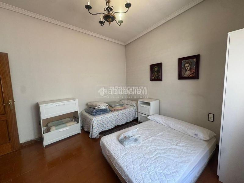 Foto 2f2794e3-7deb-46a3-a459-81c078514c02. Casa a Centro Navalcarnero