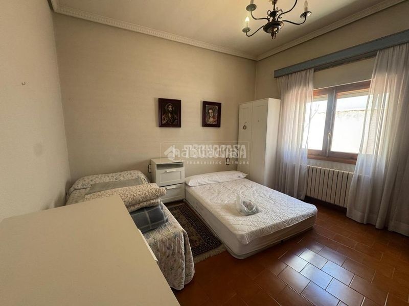 Foto fc6f7d8b-2e2e-441b-8feb-249a9cb2dca0. Casa a Centro Navalcarnero