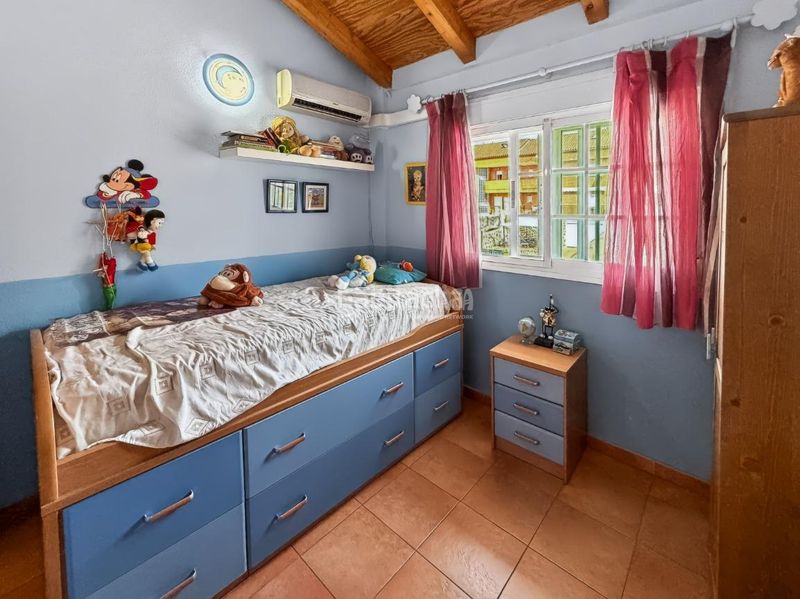 Foto 3d456205-e47f-4c43-a04d-0433e88cf9f7. Casa aparellada amb calefacció aparcament a Covadonga - Los Manzanos Navalcarnero