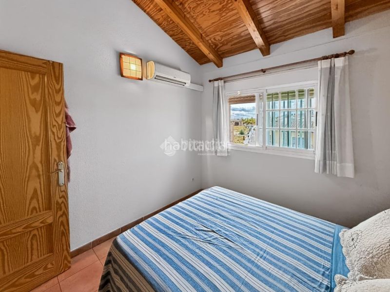 Foto 4b6962bd-3a88-4bcc-990a-5d6b0f98cf17. Casa aparellada amb calefacció aparcament a Covadonga - Los Manzanos Navalcarnero