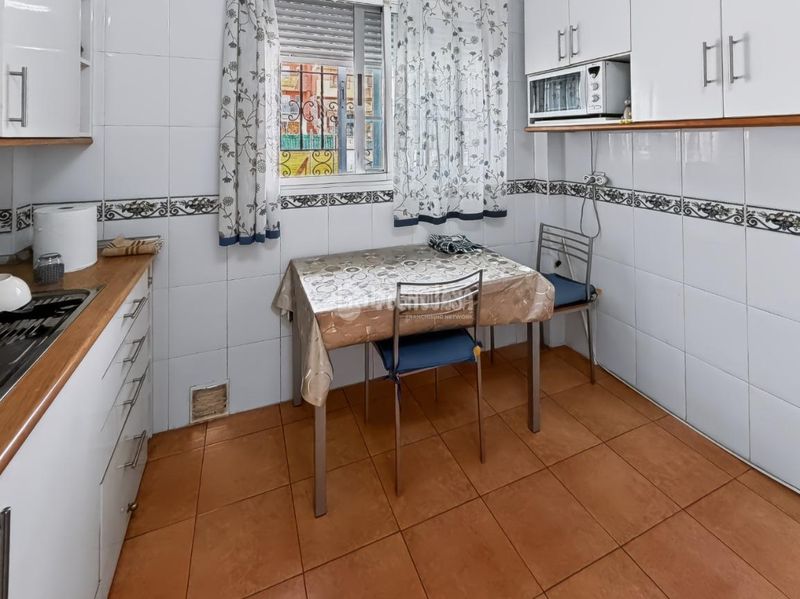 Foto 5d5540c7-17c0-41c7-bd6a-f9ce2db7c904. Casa aparellada amb calefacció aparcament a Covadonga - Los Manzanos Navalcarnero