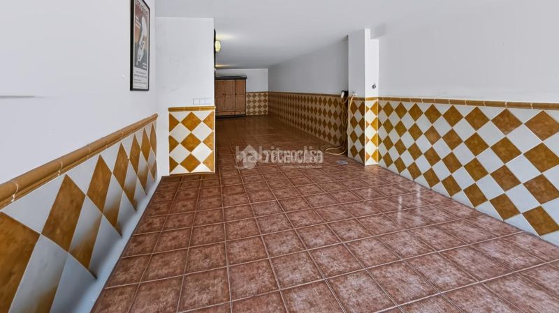 Foto 688324c3-1d6c-4142-9e0b-25a2b4e53b59. Casa aparellada amb calefacció aparcament a Covadonga - Los Manzanos Navalcarnero