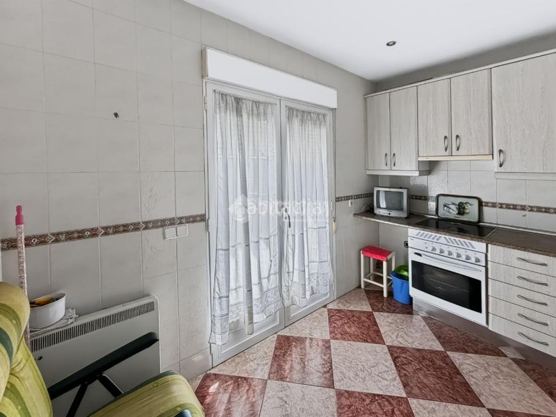 Foto 71d3389d-ac01-44a7-a982-e190e0a64158. Casa amb calefacció a Centro Navalcarnero