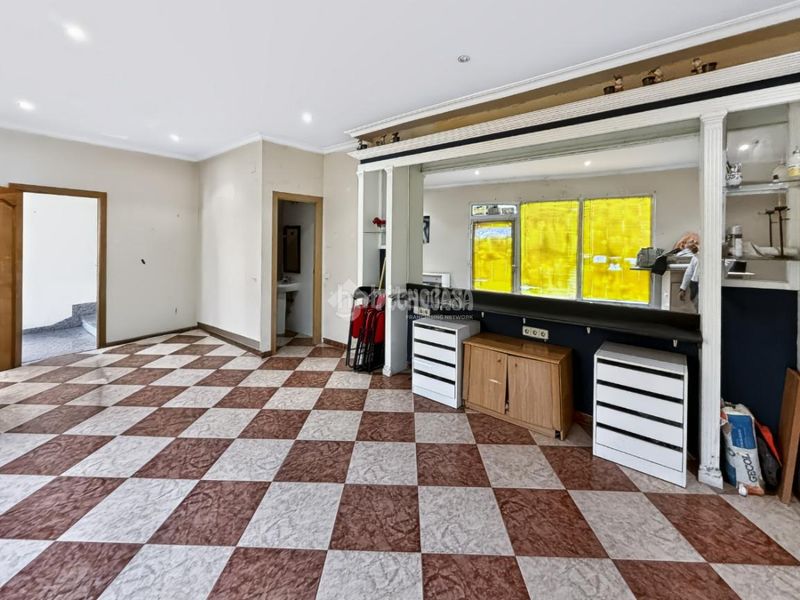 Foto e05c2d8b-5ad8-446a-b380-b710e37daeee. Casa amb calefacció a Centro Navalcarnero