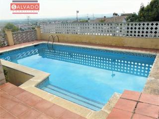 Xalet a Albinyana. Chalet en albinyana con jardín y piscina !!