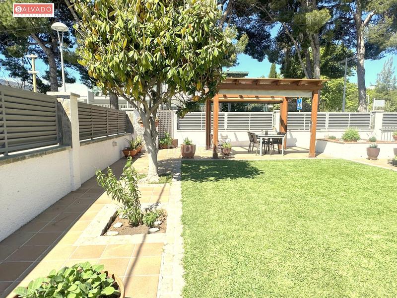 Foto 0f3ae80e-9678-4742-a3d0-2be263add7e3. Xalet amb calefacció aparcament a Calafell residencial Calafell