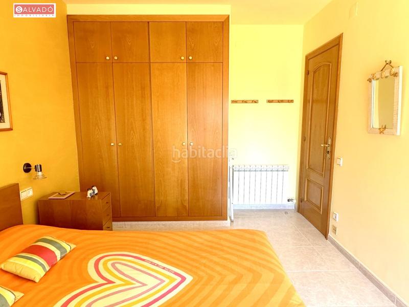 Foto 4e98d6c8-3fb4-48b2-9d93-253d60605426. Xalet amb calefacció aparcament a Calafell residencial Calafell