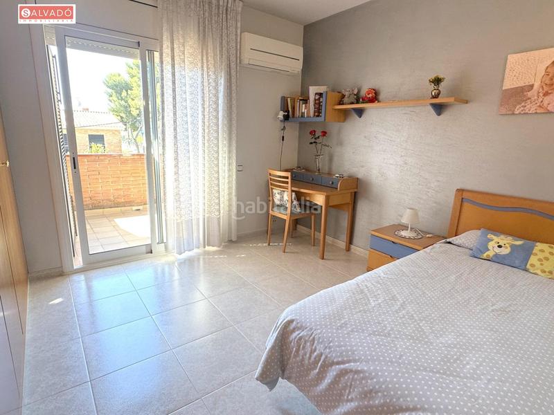 Foto 75ac23ff-8834-451a-9e59-bf23780885ea. Xalet amb calefacció aparcament a Calafell residencial Calafell