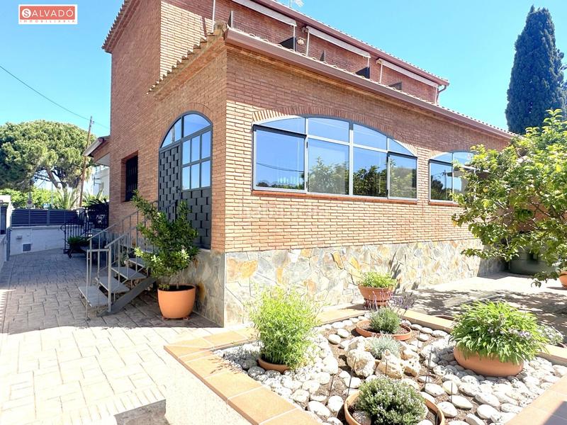 Foto 83651d62-9013-437e-95e7-cae9c337c873. Xalet amb calefacció aparcament a Calafell residencial Calafell