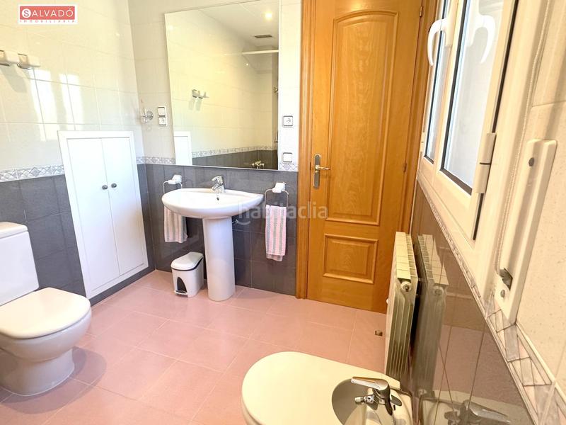 Foto b8fe76cd-3dbe-4ff4-912d-76e1632e9fed. Xalet amb calefacció aparcament a Calafell residencial Calafell