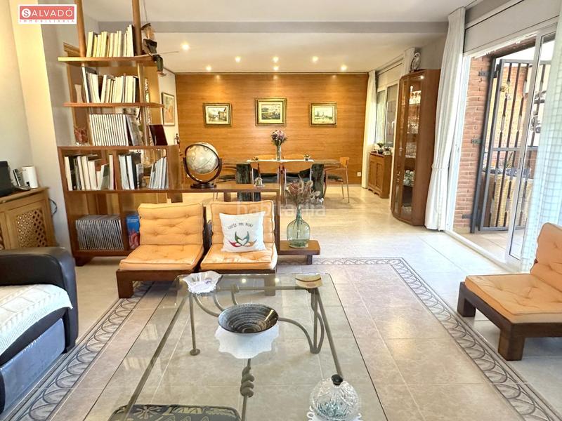 Foto d228b366-646f-4b6a-be5b-ffe723df4c9c. Xalet amb calefacció aparcament a Calafell residencial Calafell