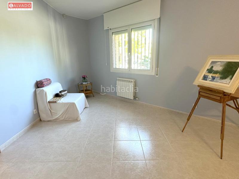 Foto f00d4058-057a-47bd-9fb3-4e5bb68f9a50. Xalet amb calefacció aparcament a Calafell residencial Calafell