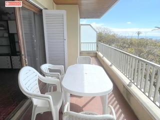 Appartement à Segur Platja. Piso frontal a mar frente al puerto de segur de calafell!