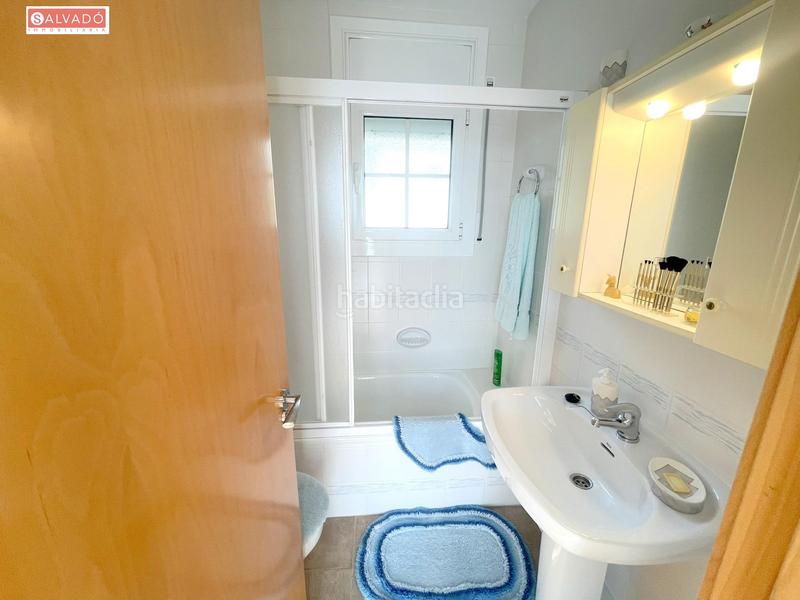 Foto 42a7f52b-dd71-4cc8-aab6-2f97bba44275. Casa adossada amb calefacció aparcament a Segur de Calafell nucli urbà Segur de Calafell