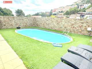 Xalet a Segur de Calafell Nucli Urbà. Chalet adosado con piscina !!!
