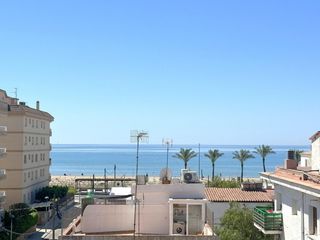Pis a Segur Platja. Piso con vistas al mar en segur de calafell playa !!!