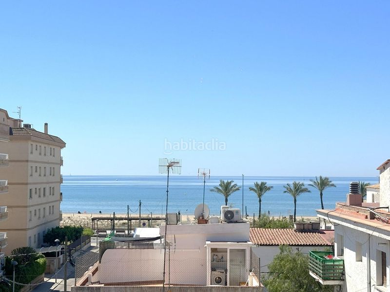 Foto 1b6f2b5e-1781-4f7e-91b4-7fc98697c7c9. Pis amb calefacció aparcament a Segur Platja Segur de Calafell