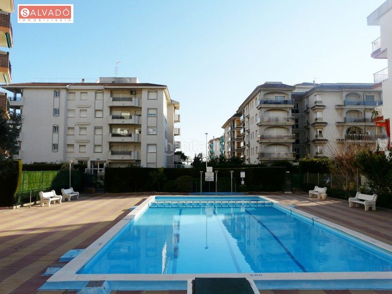 Foto 04f4f28f-8358-40c3-ab87-322cf550eb07. Planta baixa amb aparcament piscina a L´Estany Calafell