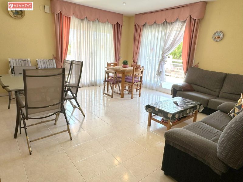 Foto 41e5b9be-682c-4398-984d-174eb466e370. Planta baixa amb aparcament piscina a L´Estany Calafell