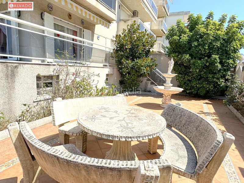 Foto 774688a9-a798-41f2-8496-e4d16a038462. Planta baixa amb aparcament piscina a L´Estany Calafell