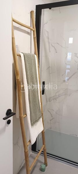 Foto e3d64fc8-a5ee-44f3-9b1c-891fce42f167. Pis amb calefacció a Adelfas Madrid