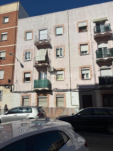 Foto 385d75b6-a5b1-4dab-b51a-63c2566b763b. Piso  en venta en Vista Alegre Madrid