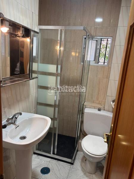 Foto adf56033-c3ee-452a-a3f9-fb277ff43838. Piso  en venta en Vista Alegre Madrid